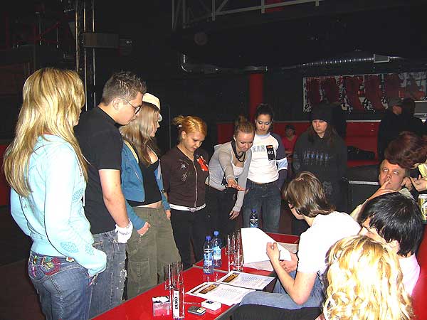 ������� �DANCING GENERATION 2�