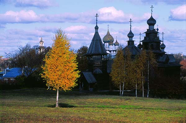     .  .  /  The view of Wooden Crafts Museum.  Suzdal.